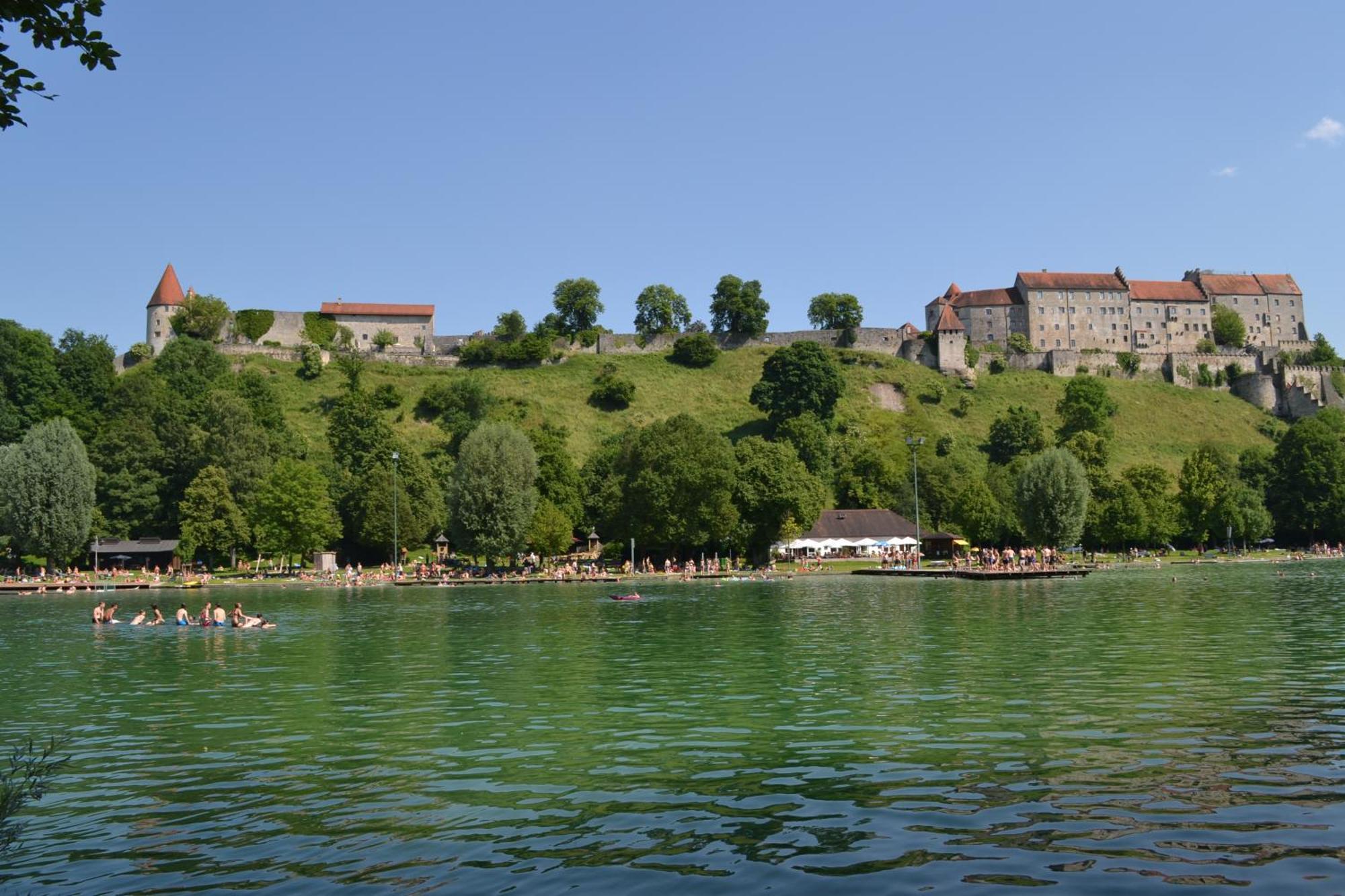 Haus Der Begegnung Heilig Geist Hotel Burghausen Luaran gambar